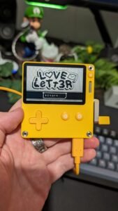 前《盗贼之海》开发人员用Playdate掌机为女友定制游戏 并求婚成功