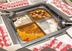 3萬月薪「8天被扣8萬」　海底撈員工公開明細！網竟一面倒挺店家