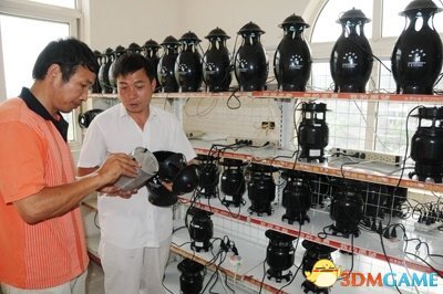 浙江一农民发明灭蚊器 一晚上居然消灭5万只蚊子